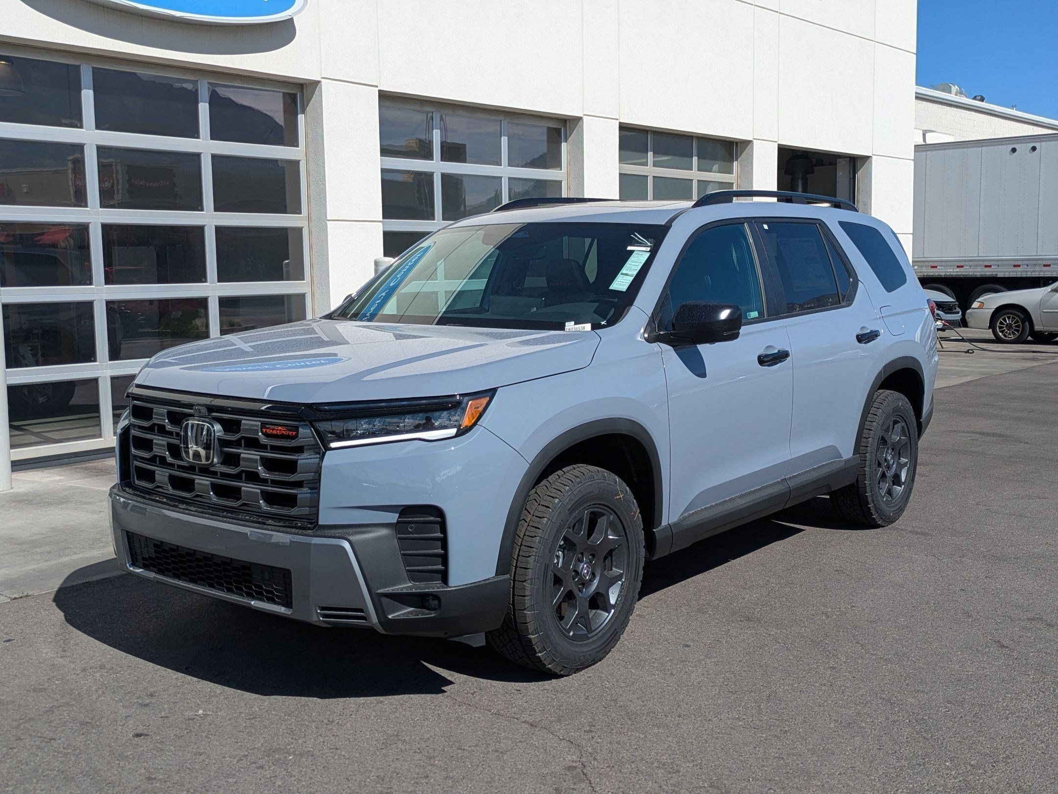 New 2026 Honda Pilot TrailSport image 9