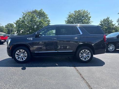 Used 2025 GMC Yukon Denali w/ Advanced Technology Package AWD/4WD image 4