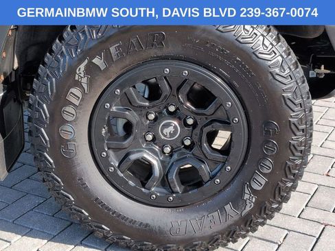 Used 2022 Ford Bronco Wildtrak AWD/4WD image 12