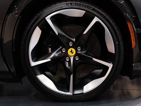 Certified 2025 Ferrari Purosangue AWD/4WD image 16