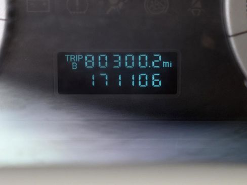 Used 2008 Ford Escape XLS FWD image 38