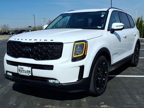 Used 2021 Kia Telluride EX w/ EX Premium Package image 2