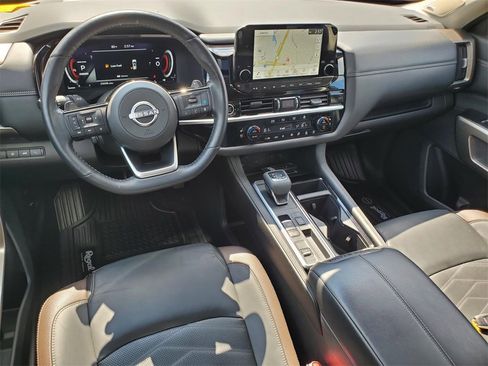 Certified 2024 Nissan Pathfinder Platinum w/ Cargo Package image 15