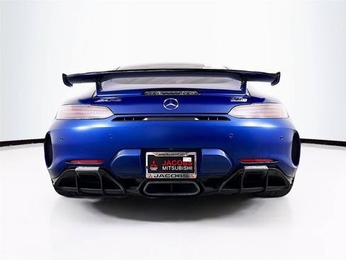 Used 2020 Mercedes-Benz AMG GT R w/ Exclusive Interior Package image 20
