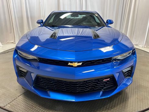 Used 2017 Chevrolet Camaro SS RWD image 22