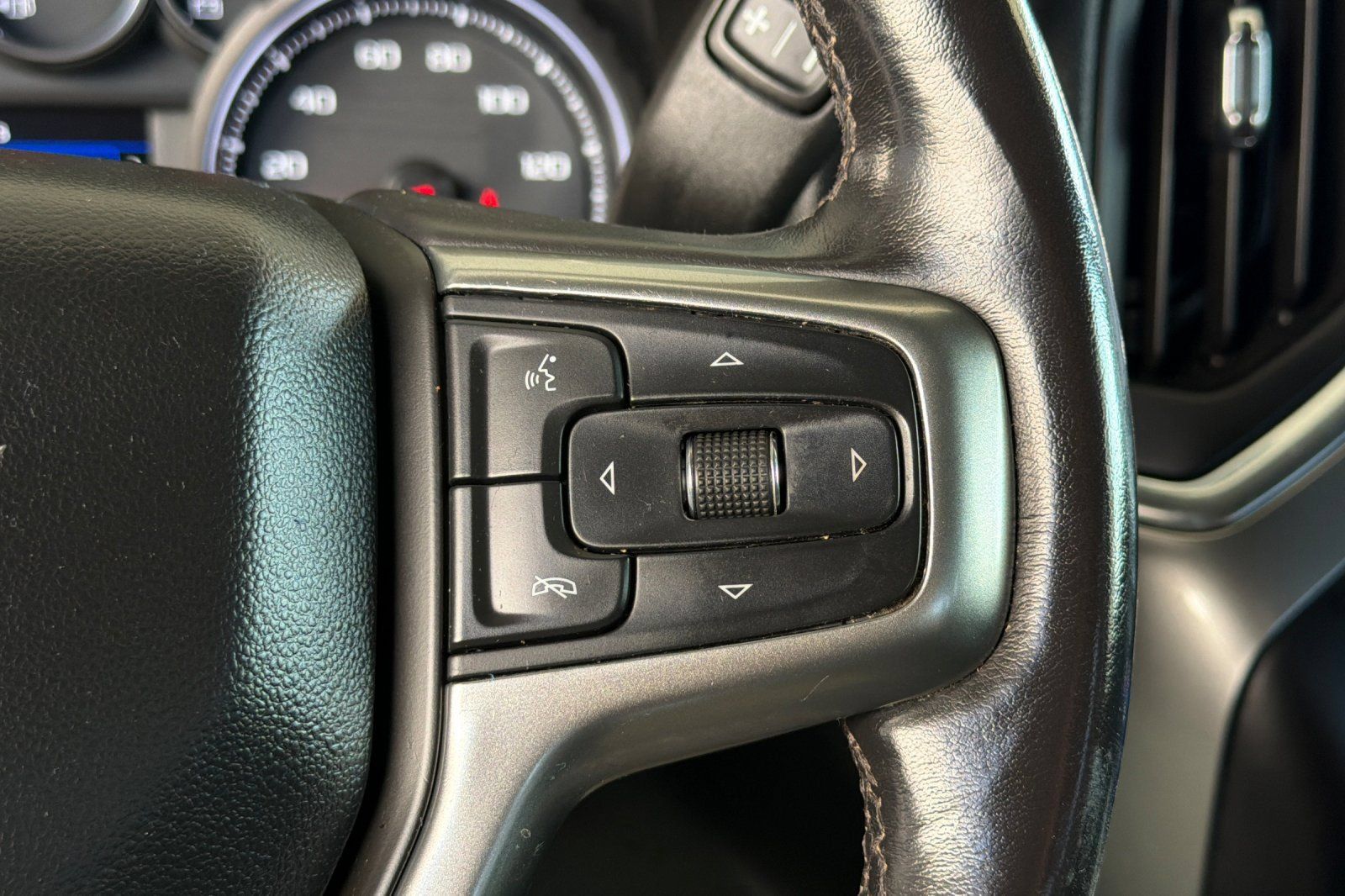 Used 2021 Chevrolet Silverado 1500 RST AWD/4WD image 26