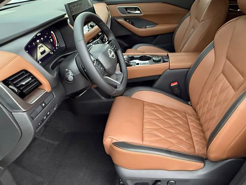 New 2026 Nissan Rogue Platinum AWD/4WD image 11