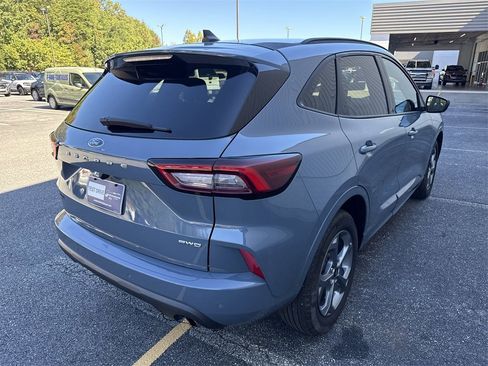 Used 2023 Ford Escape ST-Line w/ Tech Pack #1 image 7