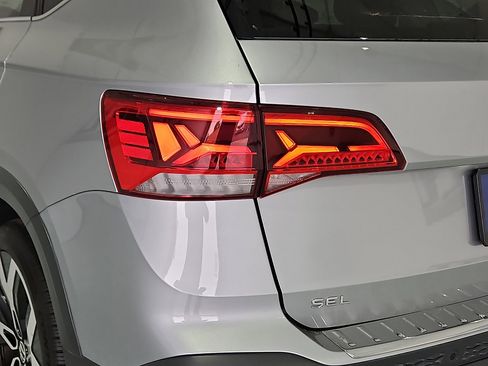 Certified 2023 Volkswagen Taos SEL AWD/4WD image 7