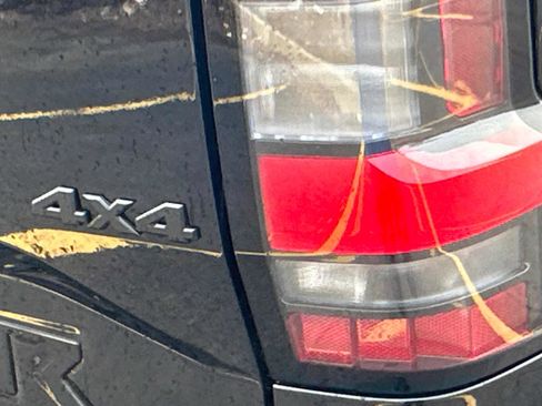 New 2026 Nissan Frontier SV w/ SV Convenience Package image 16