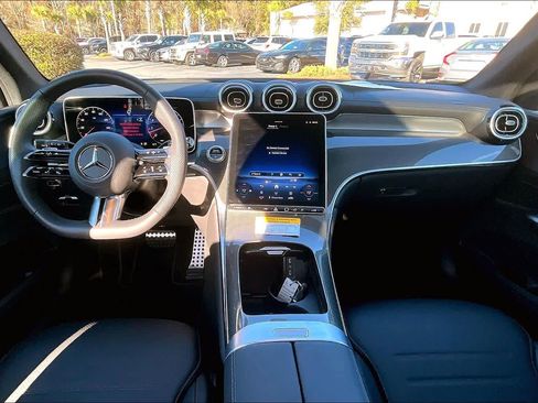 Certified 2026 Mercedes-Benz GLC 300 4MATIC image 16