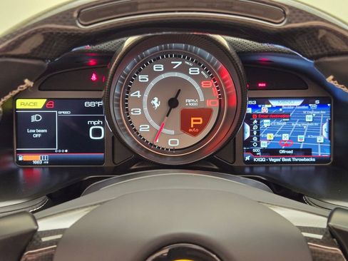 Used 2022 Ferrari 812 GTS image 38