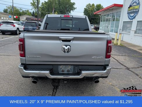 Used 2019 RAM 1500 Laramie AWD/4WD image 4