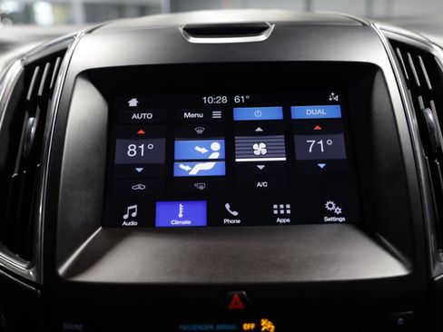 Used 2019 Ford Edge Titanium AWD/4WD image 35