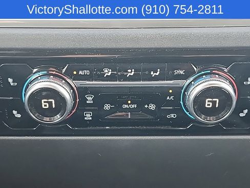 Used 2025 GMC Sierra 1500 SLT RWD image 6