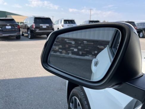 Used 2021 BMW X1 xDrive28i w/ Convenience Package image 24