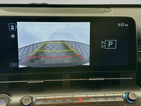 Used 2025 Hyundai Kona SEL FWD image 23