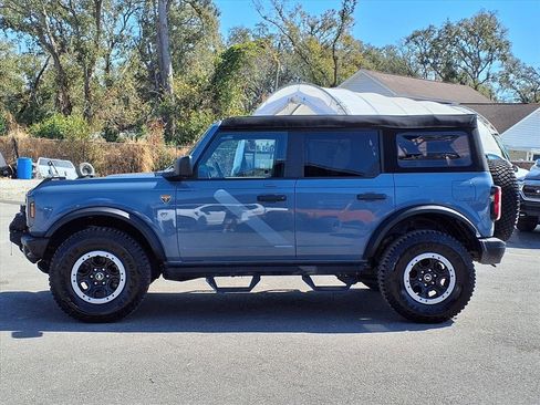 Used 2023 Ford Bronco Badlands w/ Sasquatch Package image 4