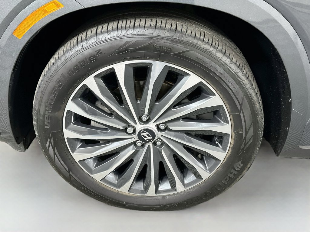 Certified 2024 Hyundai Palisade Calligraphy AWD/4WD image 32