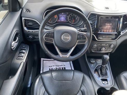 Used 2019 Jeep Cherokee Limited w/ Luxury Group image 39