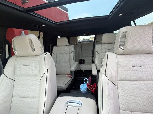 Used 2025 Cadillac Escalade Sport w/ Touring Package image 10