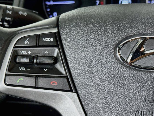 Used 2017 Hyundai Elantra Limited w/ Limited Tech Package 04 FWD image 11