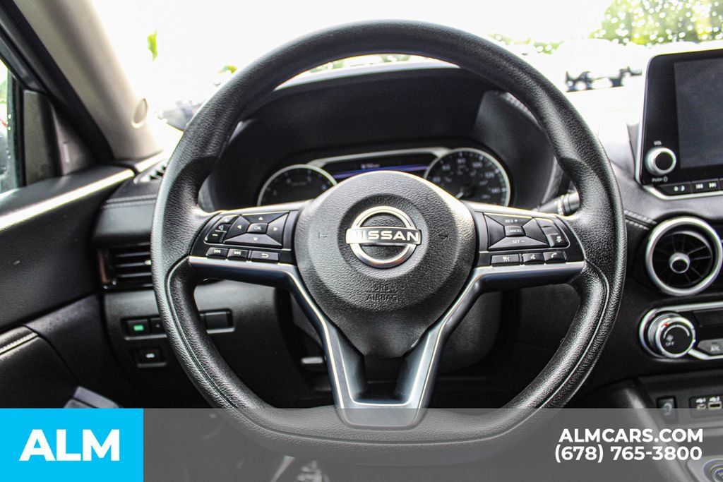 Used 2024 Nissan Sentra SV FWD image 23