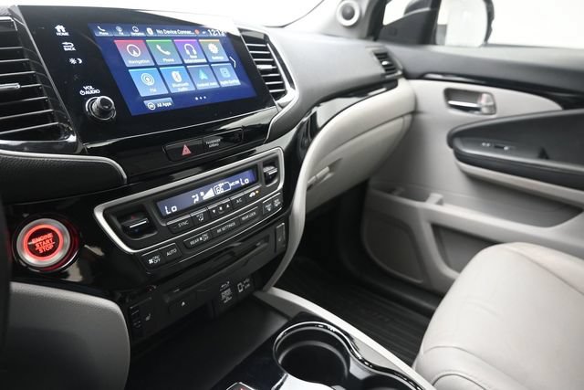 Used 2021 Honda Pilot Touring image 28