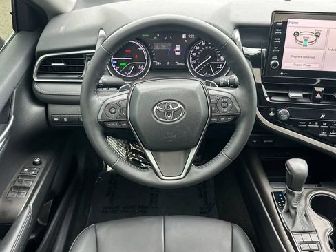 Used 2024 Toyota Camry XSE w/ Cold Weather Package FWD image 14