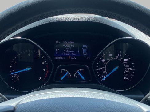 Used 2019 Ford Escape Titanium AWD/4WD image 14