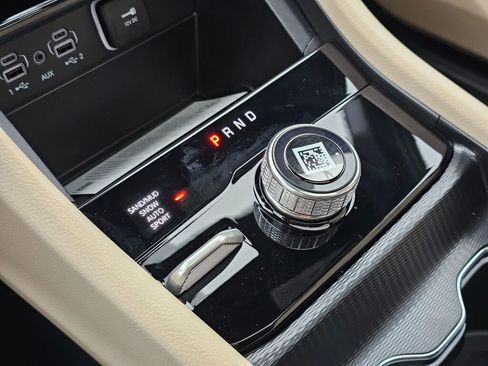 New 2025 Jeep Grand Cherokee L Limited image 27