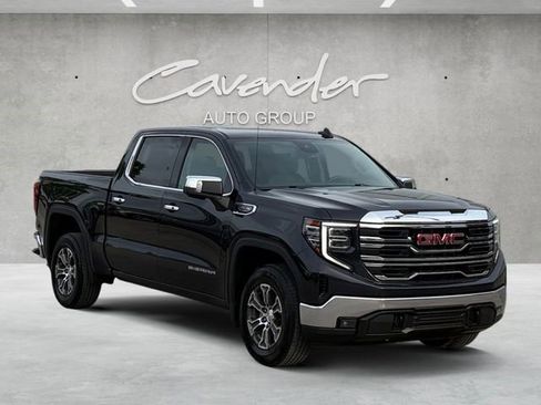 Certified 2025 GMC Sierra 1500 SLT RWD image 2