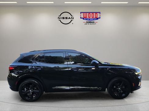 Used 2022 Buick Envision Essence w/ Sport Touring Package AWD/4WD image 2