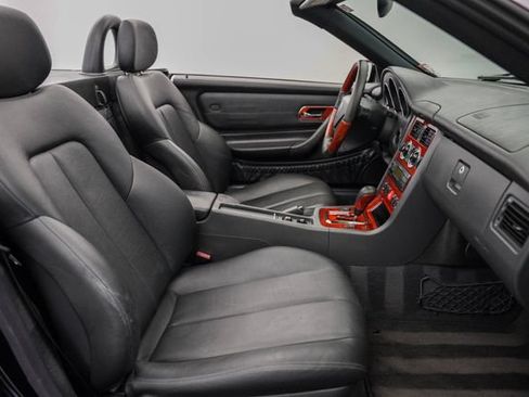 Used 2003 Mercedes-Benz SLK 320 image 20