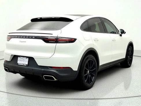 Used 2021 Porsche Cayenne Coupe AWD/4WD image 5
