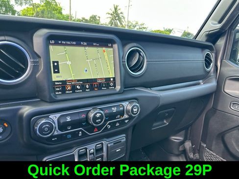 Used 2022 Jeep Wrangler Unlimited Sahara w/ Safety Group AWD/4WD image 14