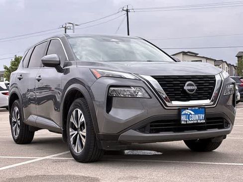 Used 2023 Nissan Rogue SV FWD image 10