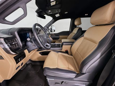 Used 2023 Ford F350 Lariat w/ Lariat Ultimate Package image 23