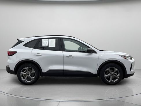 Certified 2025 Ford Escape ST-Line w/ Tech Pack #1 image 2