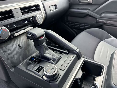 Used 2026 Toyota Tacoma TRD Off-Road AWD/4WD image 20