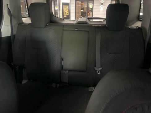 Used 2013 GMC Terrain SLE image 22