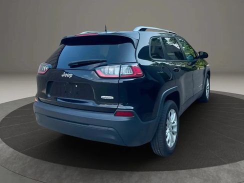 Used 2020 Jeep Cherokee Latitude FWD image 11