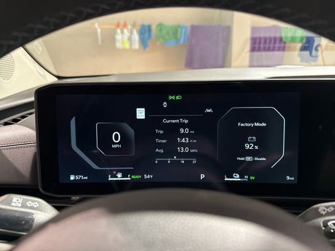 New 2026 Kia Carnival SX w/ SX Dark Edition Package FWD image 18