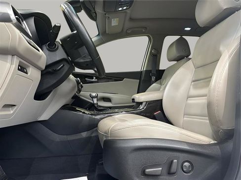Used 2020 Kia Sorento EX AWD/4WD image 10