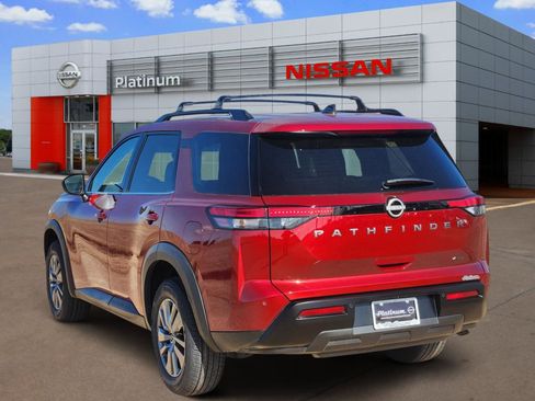 New 2026 Nissan Pathfinder SV image 5