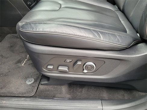 Certified 2023 Hyundai Palisade Calligraphy w/ Cargo Package image 17