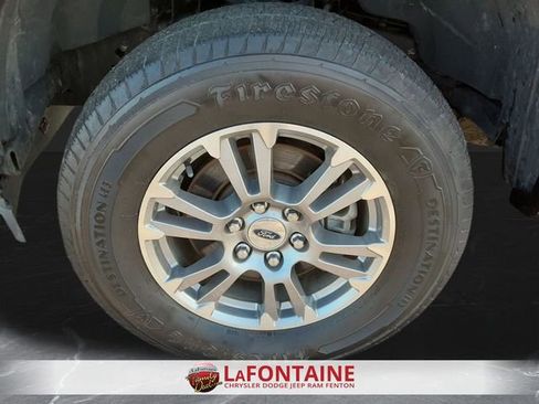 Used 2020 Ford F150 Lariat image 31