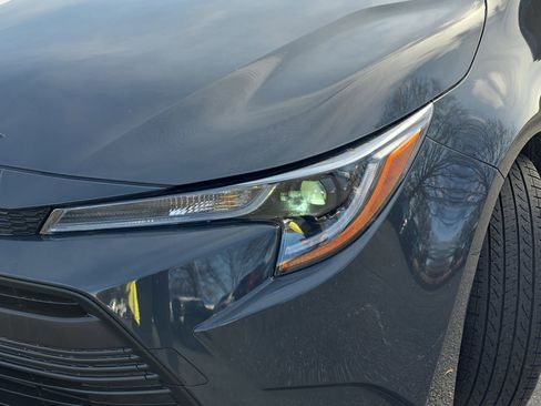 Used 2023 Toyota Corolla LE w/ LE Premium Package image 30