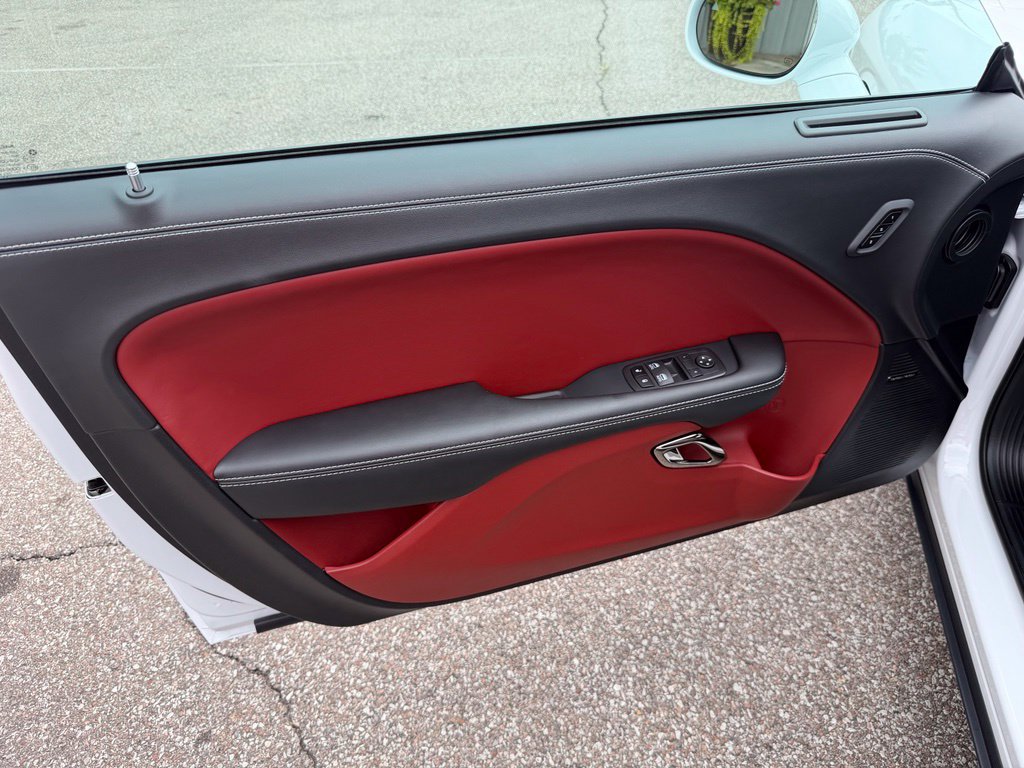 Used 2023 Dodge Challenger SRT Hellcat Redeye RWD image 15