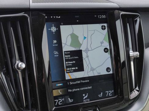 Used 2020 Volvo XC60 T5 Momentum image 30